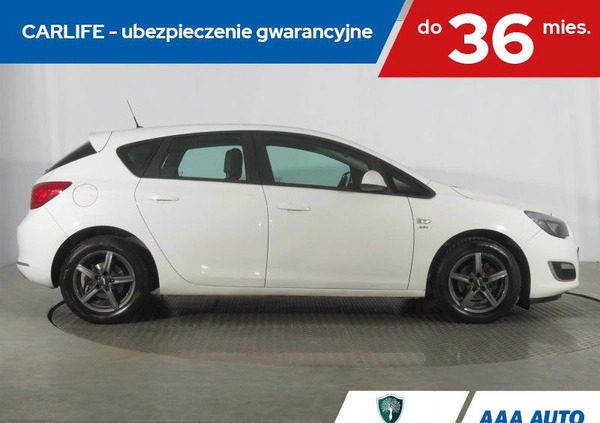 Opel Astra cena 35000 przebieg: 109766, rok produkcji 2013 z Kamień Krajeński małe 254